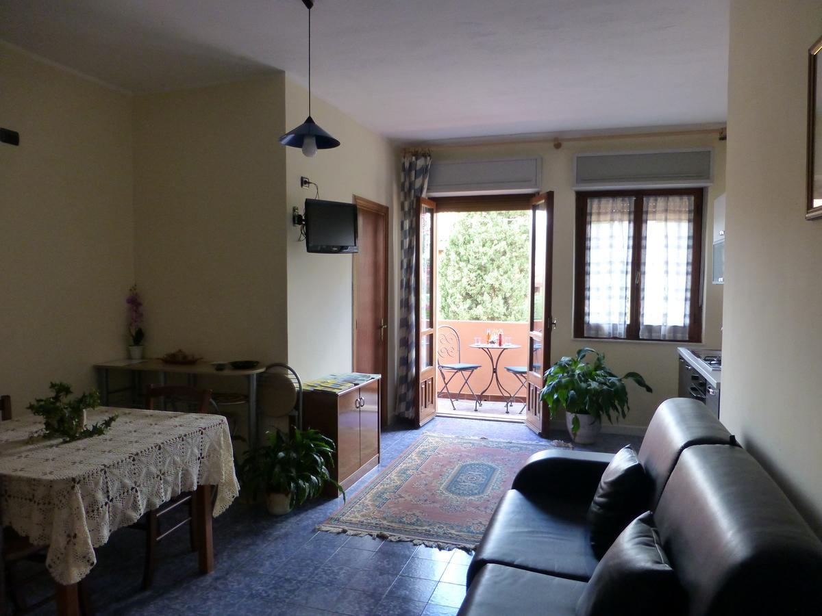Casa Vacanza Appartamenti Al Mare Capoterra Exterior foto